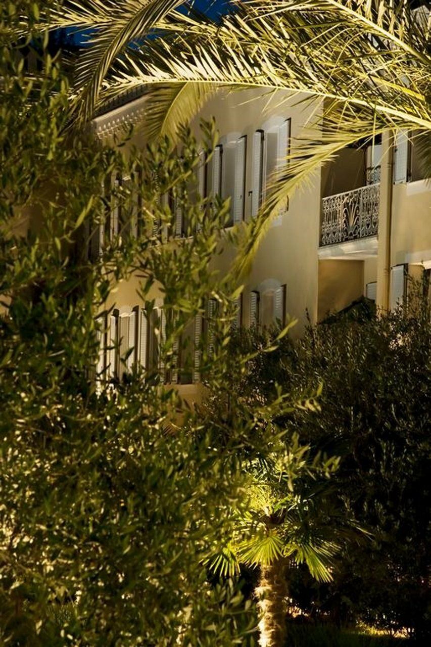 Hotel Chateau De La Tour Cannes Exterior photo